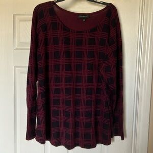 Checkered sweater boatneck
